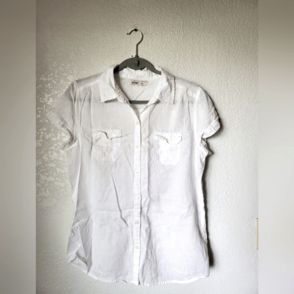 White, Old Navy Button Up Blouse